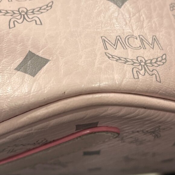 MCM Visetos Medium Liz Reversible Shopper Tote Powder Pink (JB1336) - Picture 5 of 10